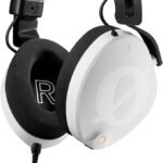 RØDE NTH-100 professional over-ear headphones front view